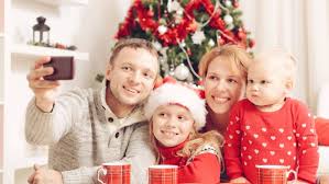 4 Ways to Engage in Family Bonding During the Holiday Season